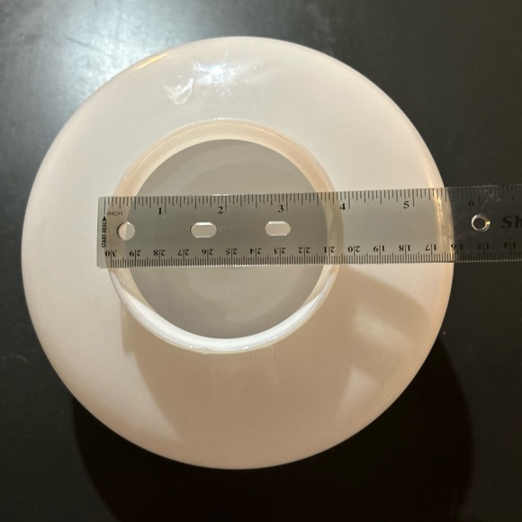 Vintage Milk Glass Round Shade EUC - Picture 5 of 5
